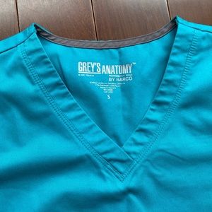 Greys Anatomy 2 Pocket V Neck Top - Teal